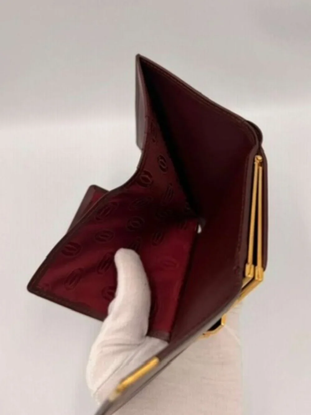 Cartier Must De Cartier Compact Wallet Burgundy Leather